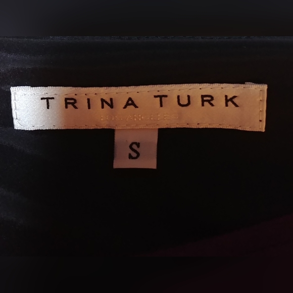 Trina Turk Baracoa floral cold shoulder dress - Picture 4 of 9